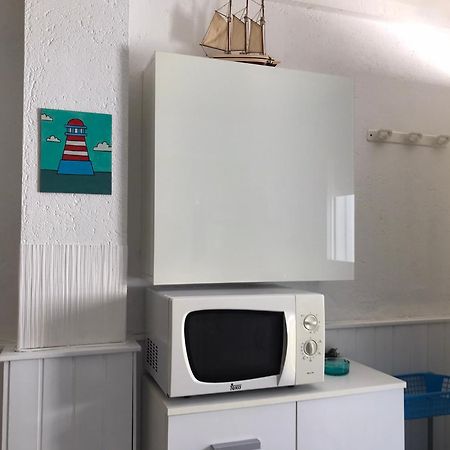 Bonito apartamento ideal para 2 personas. Empuriabrava Bagian luar foto