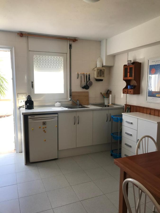 Bonito apartamento ideal para 2 personas. Empuriabrava Bagian luar foto